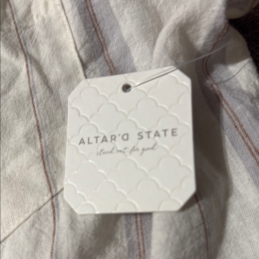 Altar’d States White and Purple Casual Button Down Shirt - Picture 6 of 7